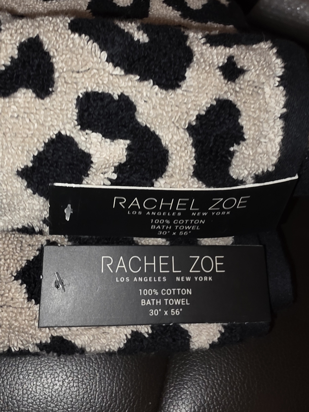 Rachel Zoe Black and Cream Leopard Bath Rug And Towel Set - Picture 3 of 16